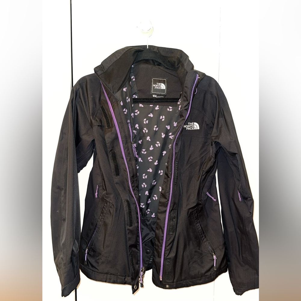 Rain Coat, Multiple Pockets. Flowered Pattern Lin… - image 7